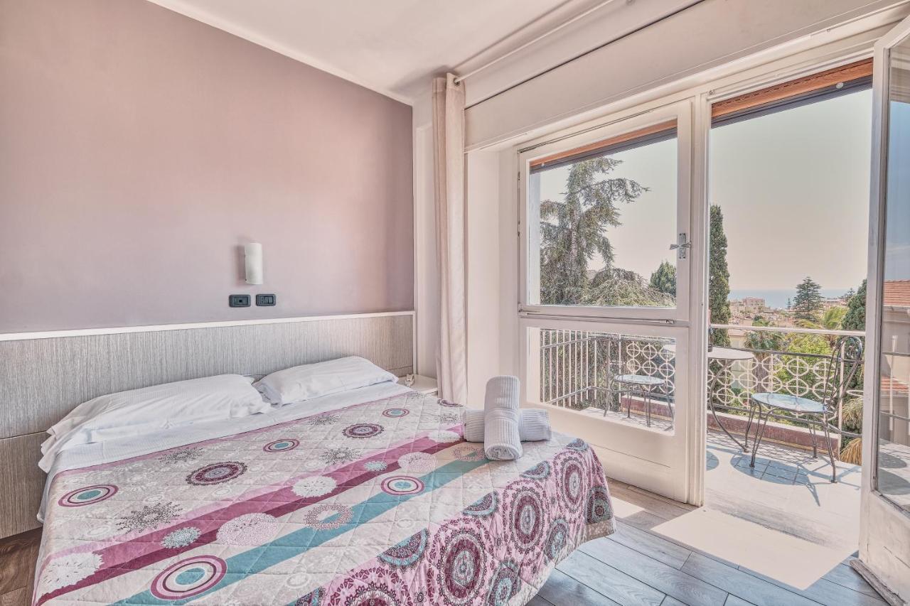 Hotel Astoria Bordighera Luaran gambar
