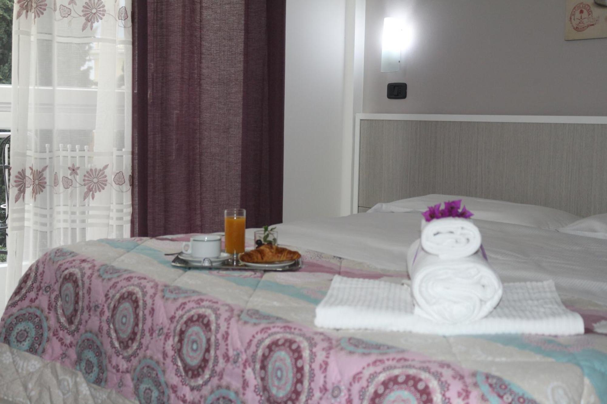Hotel Astoria Bordighera Luaran gambar