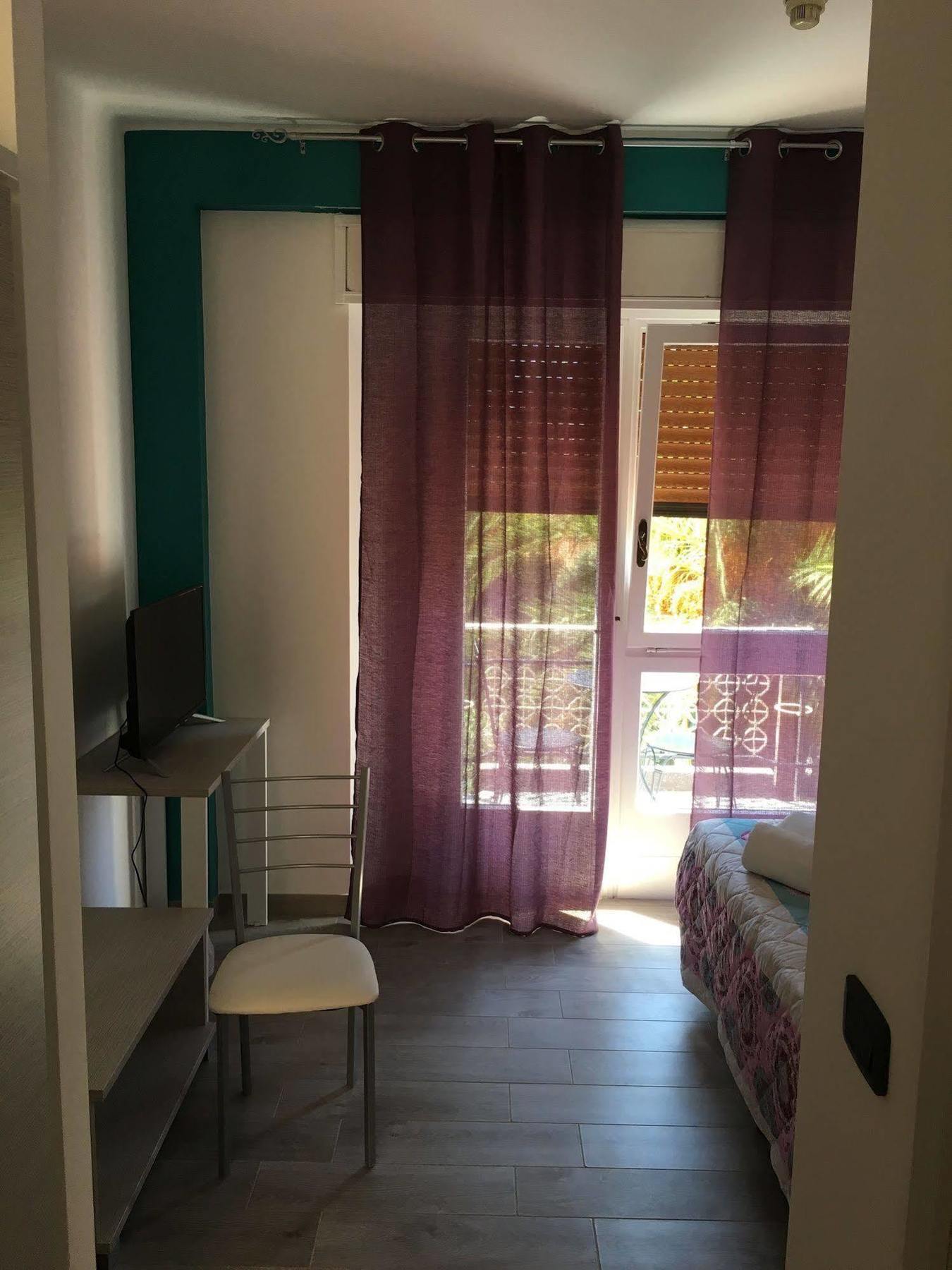 Hotel Astoria Bordighera Luaran gambar