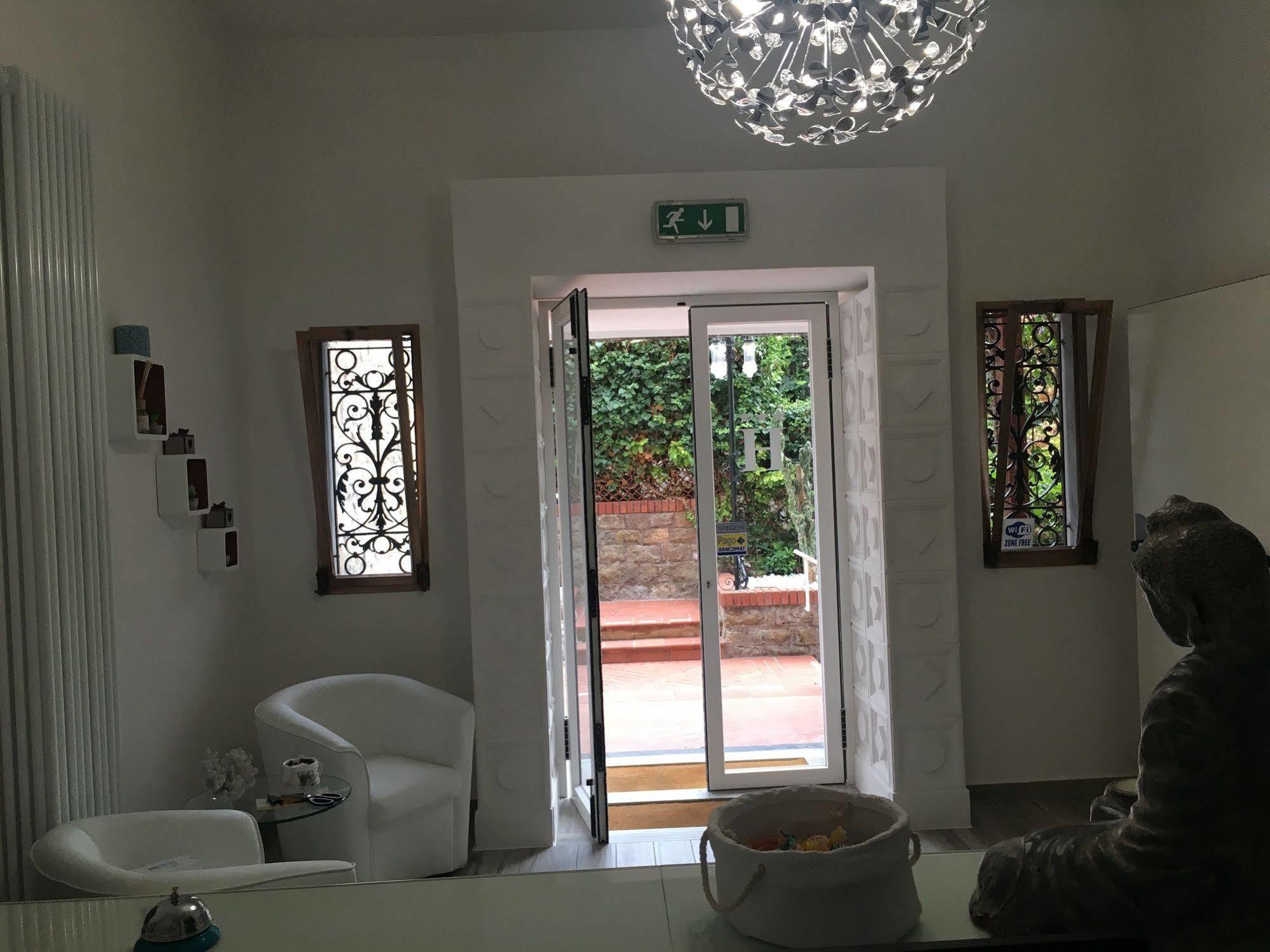 Hotel Astoria Bordighera Luaran gambar