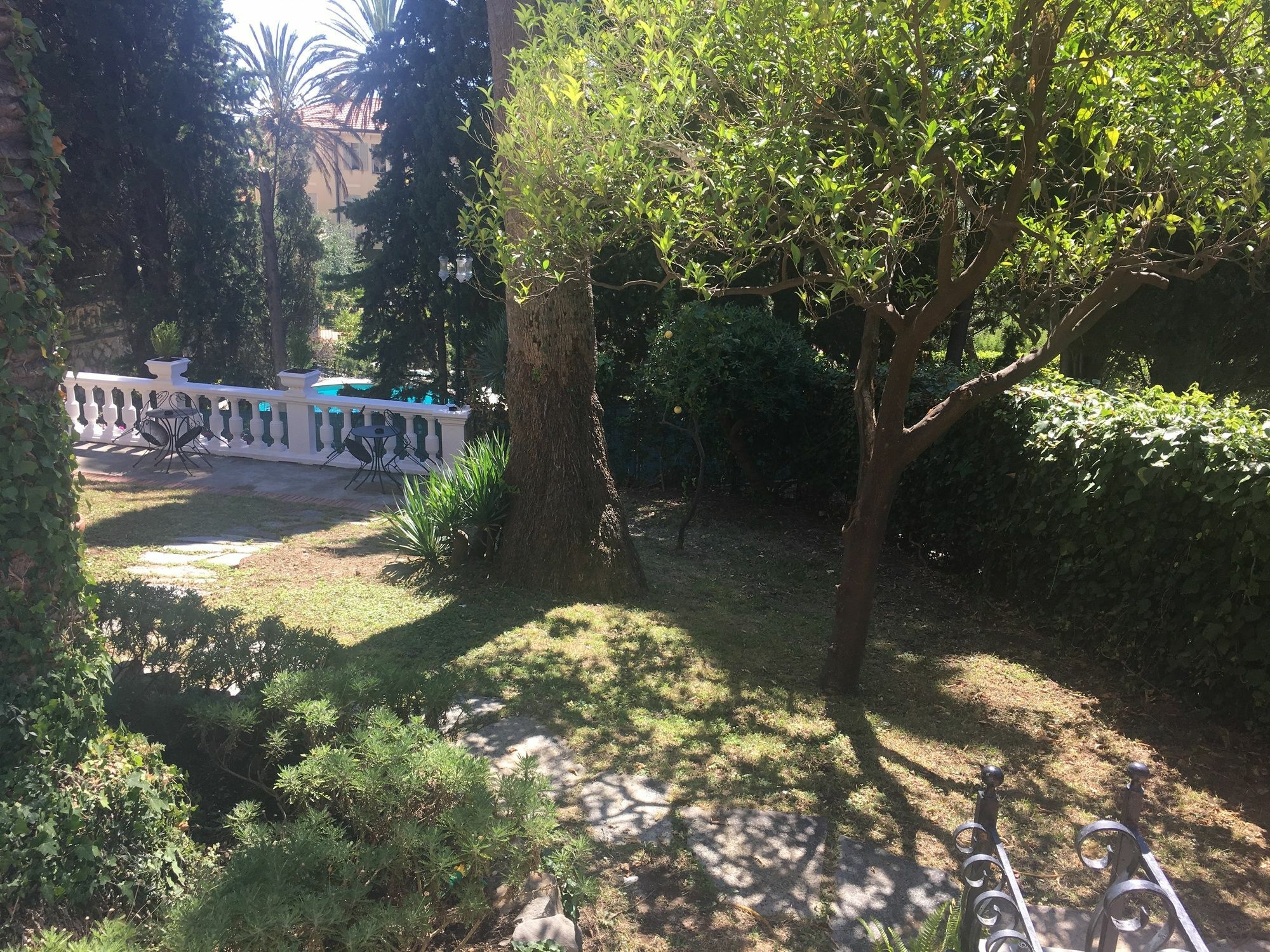 Hotel Astoria Bordighera Luaran gambar